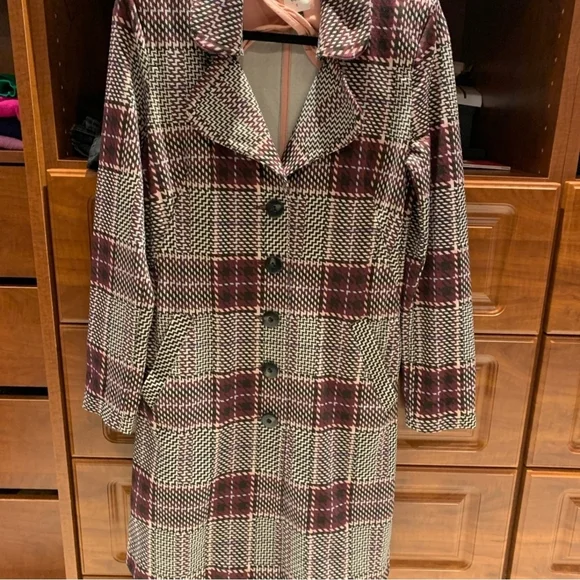 CAbi Sovereign Jacket - Picture 5 of 9